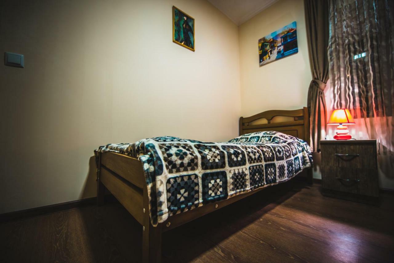 Cozy Apartment In Center Of Old Tbilisi Eksteriør bilde
