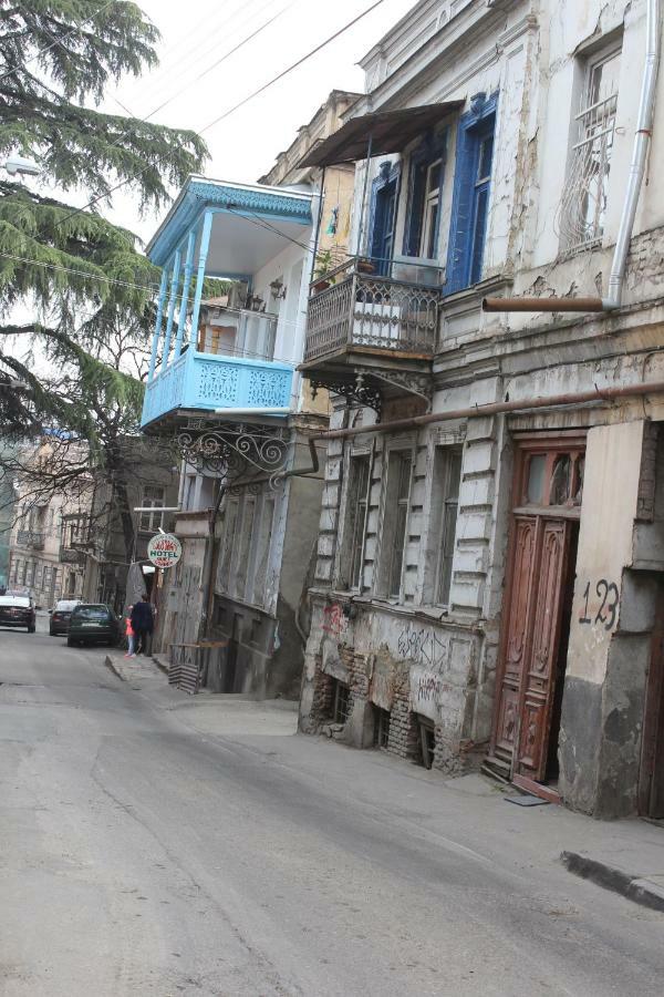 Cozy Apartment In Center Of Old Tbilisi Eksteriør bilde