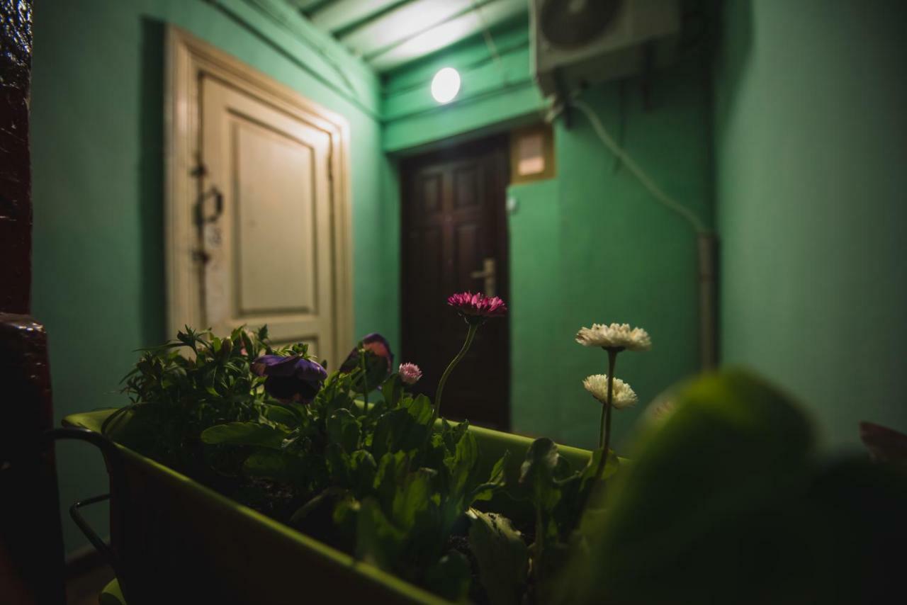 Cozy Apartment In Center Of Old Tbilisi Eksteriør bilde